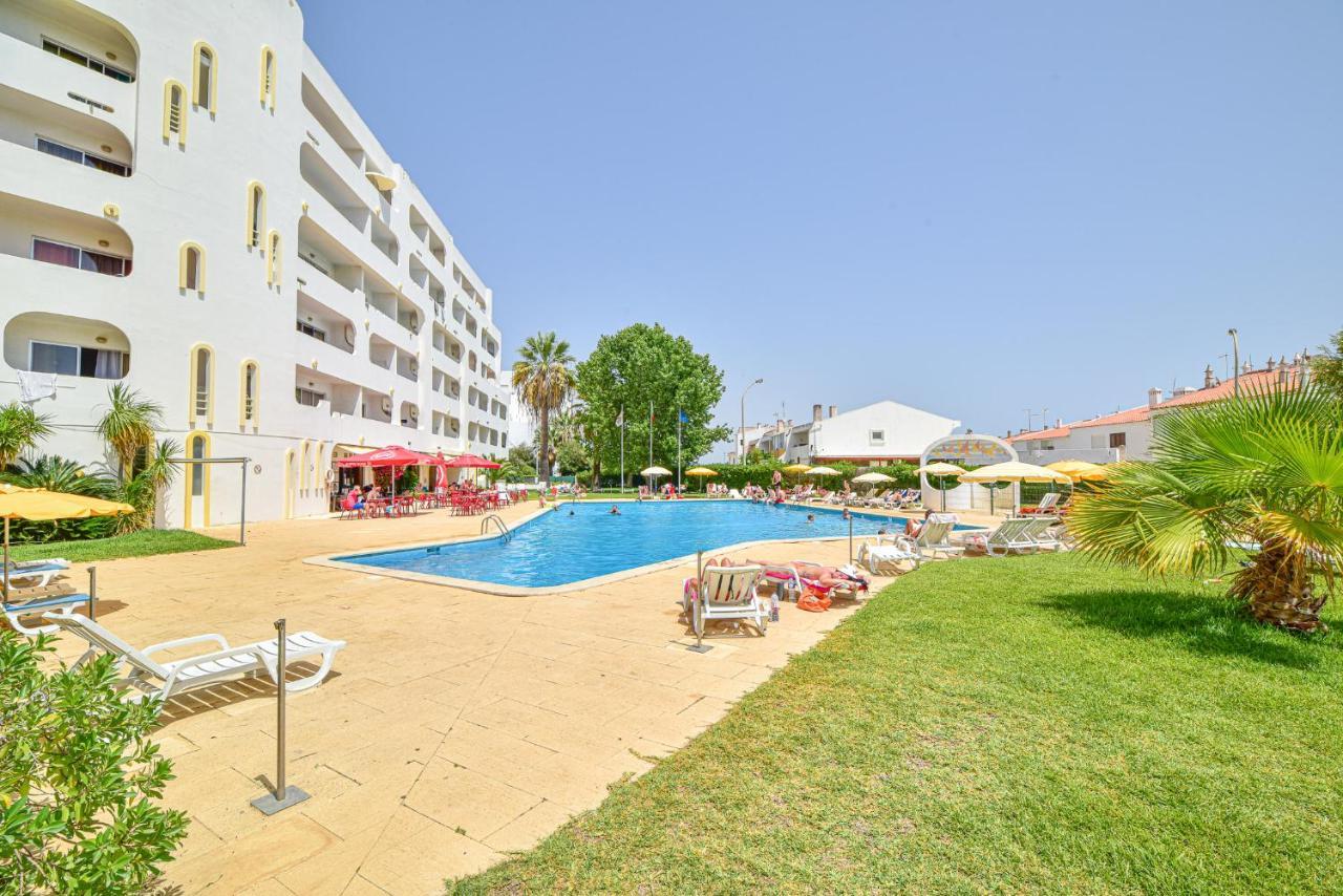 Southview Silchoro Al Apartamento